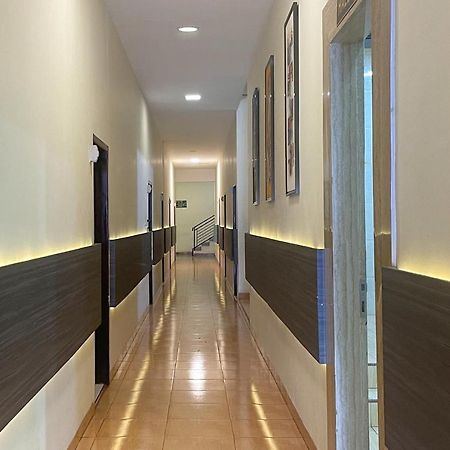 Urbanview Hotel Harapan Palopo מראה חיצוני תמונה